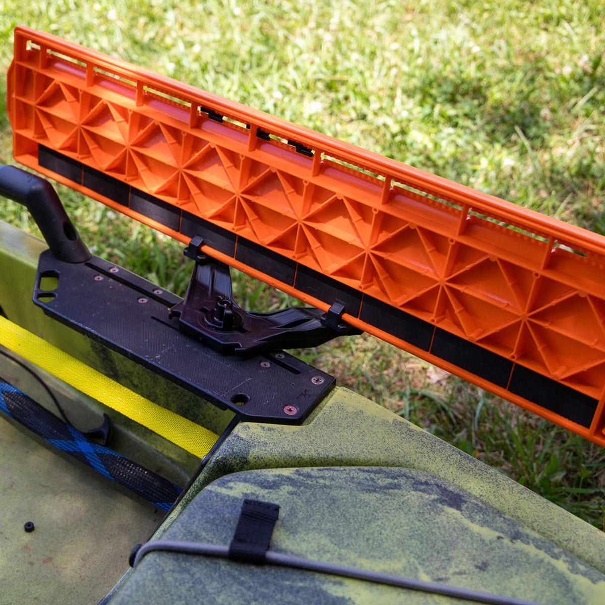 LeaderBoard DoubleHeader Track Mount