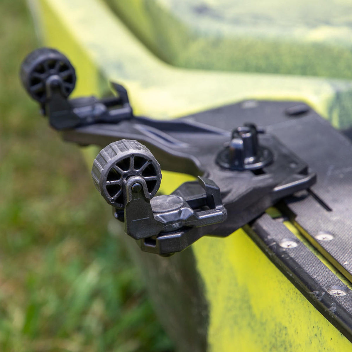 LeaderBoard DoubleHeader Track Mount